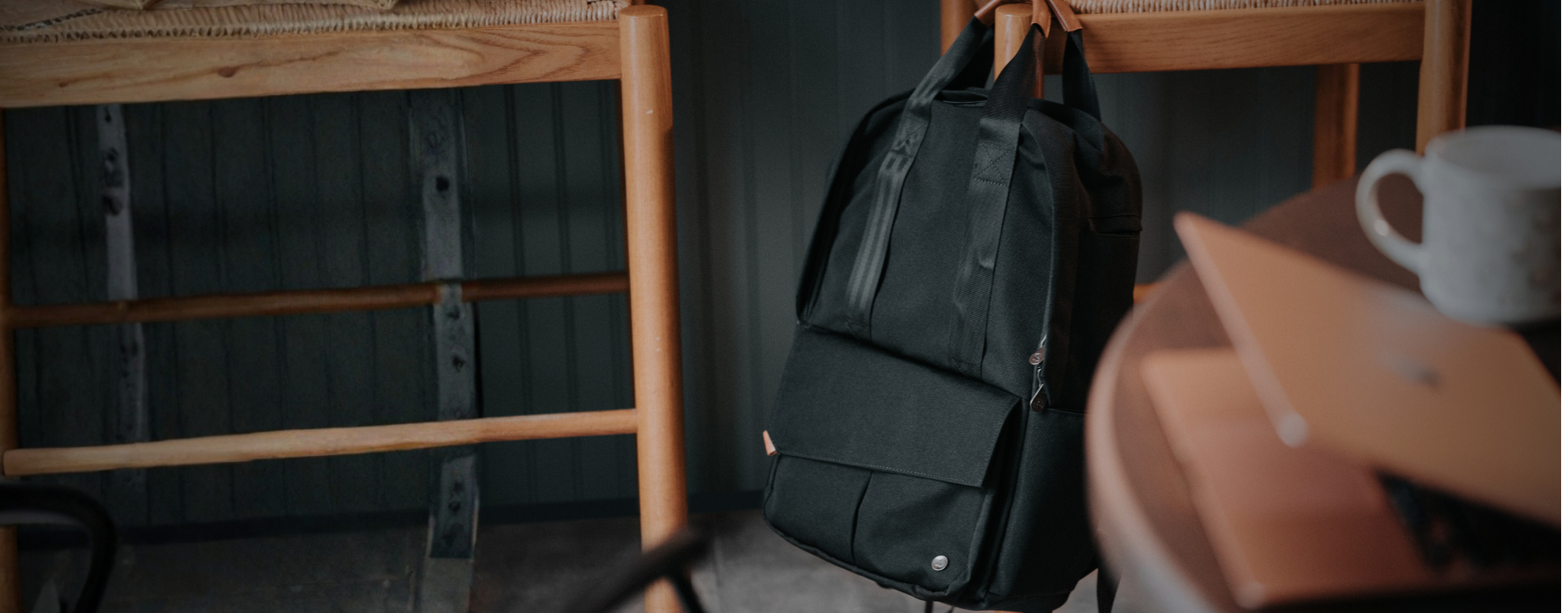 Backpack vs Messenger Bag: Which Is Better for Work?