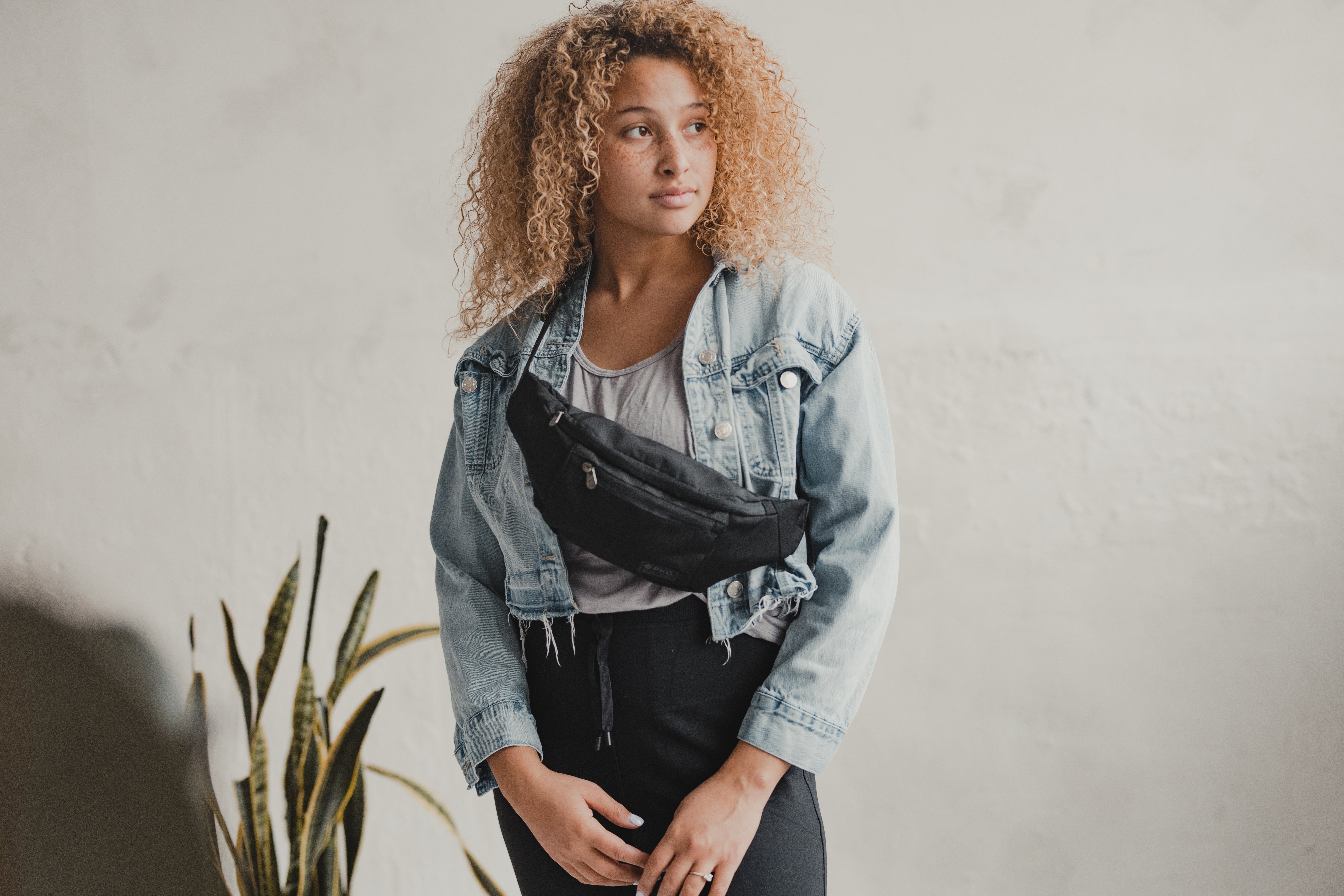 PKG Bremner 2L Cross-body