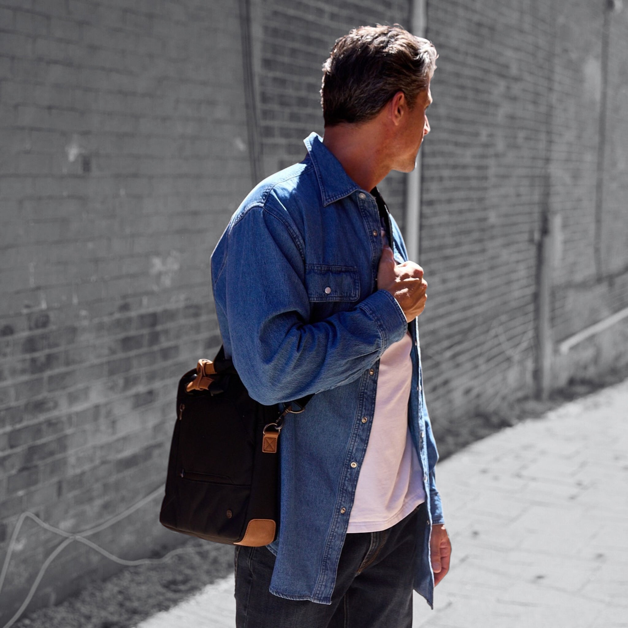 PKG Annex 10L District Messenger bag