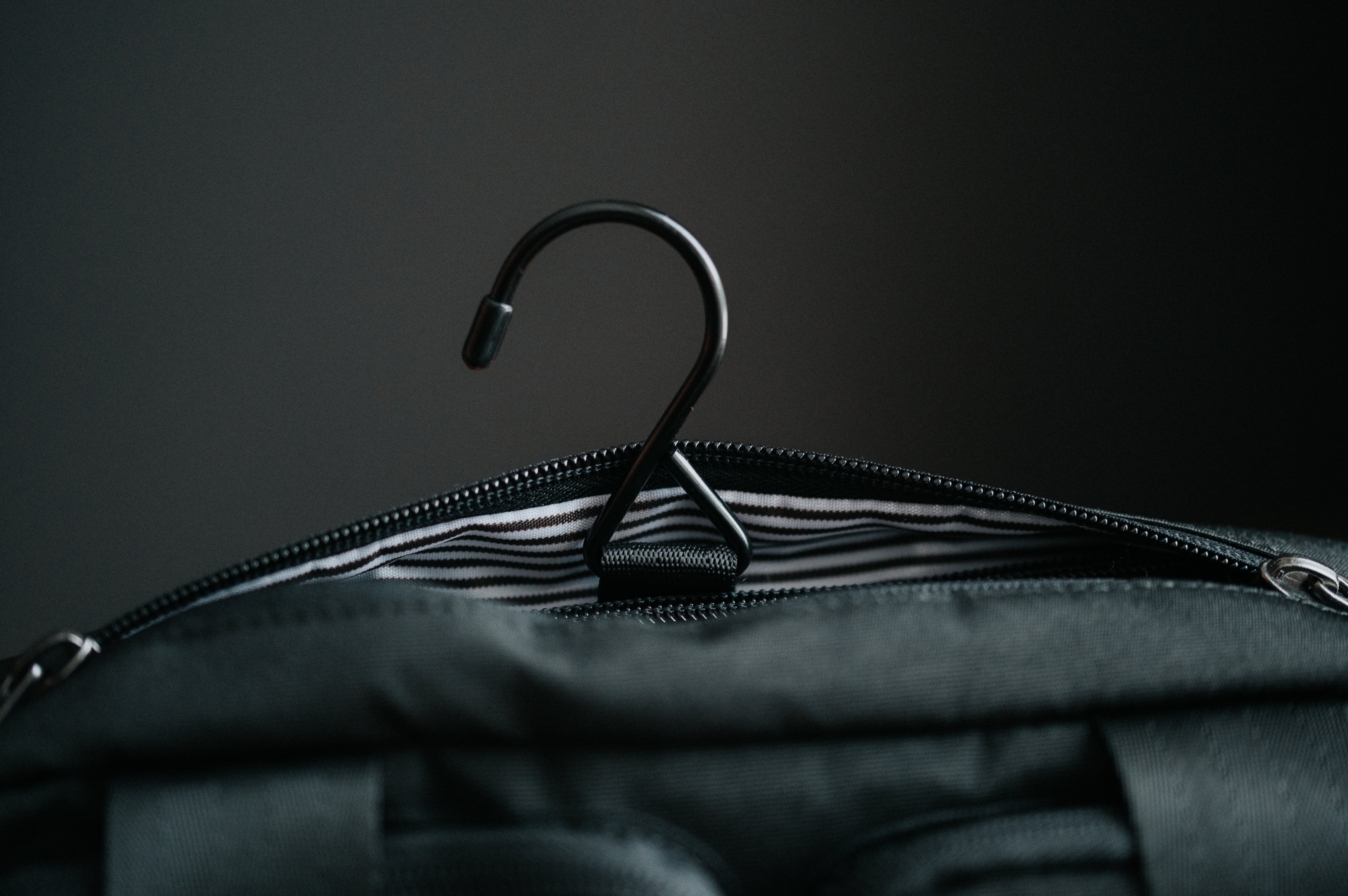 PKG Simcoe Essentials bag