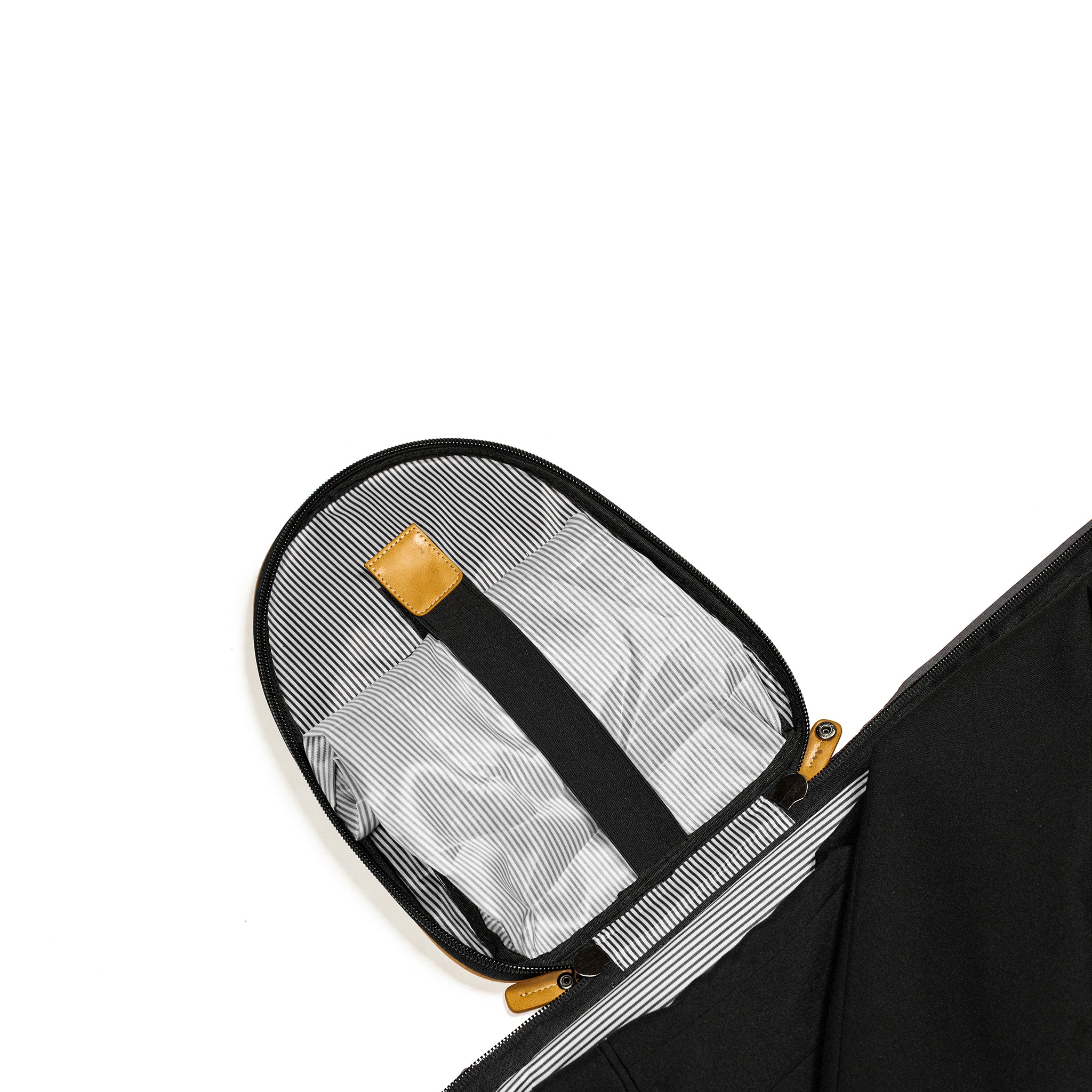 PKG Bishop 42L Recycled Duffle Bag side flap laundry/shoe compartment