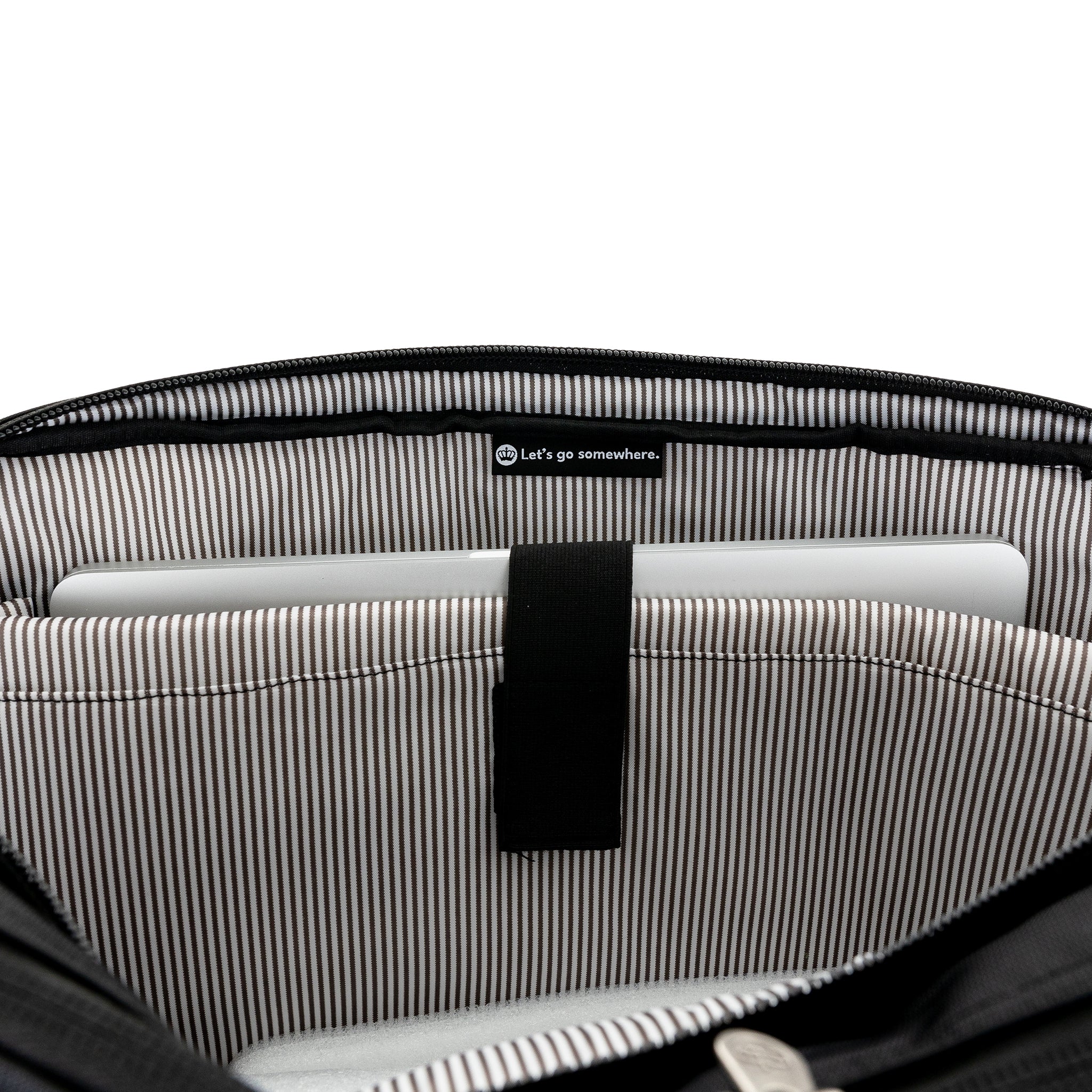 PKG Trenton 31L District Duffel | Messenger | Backpack