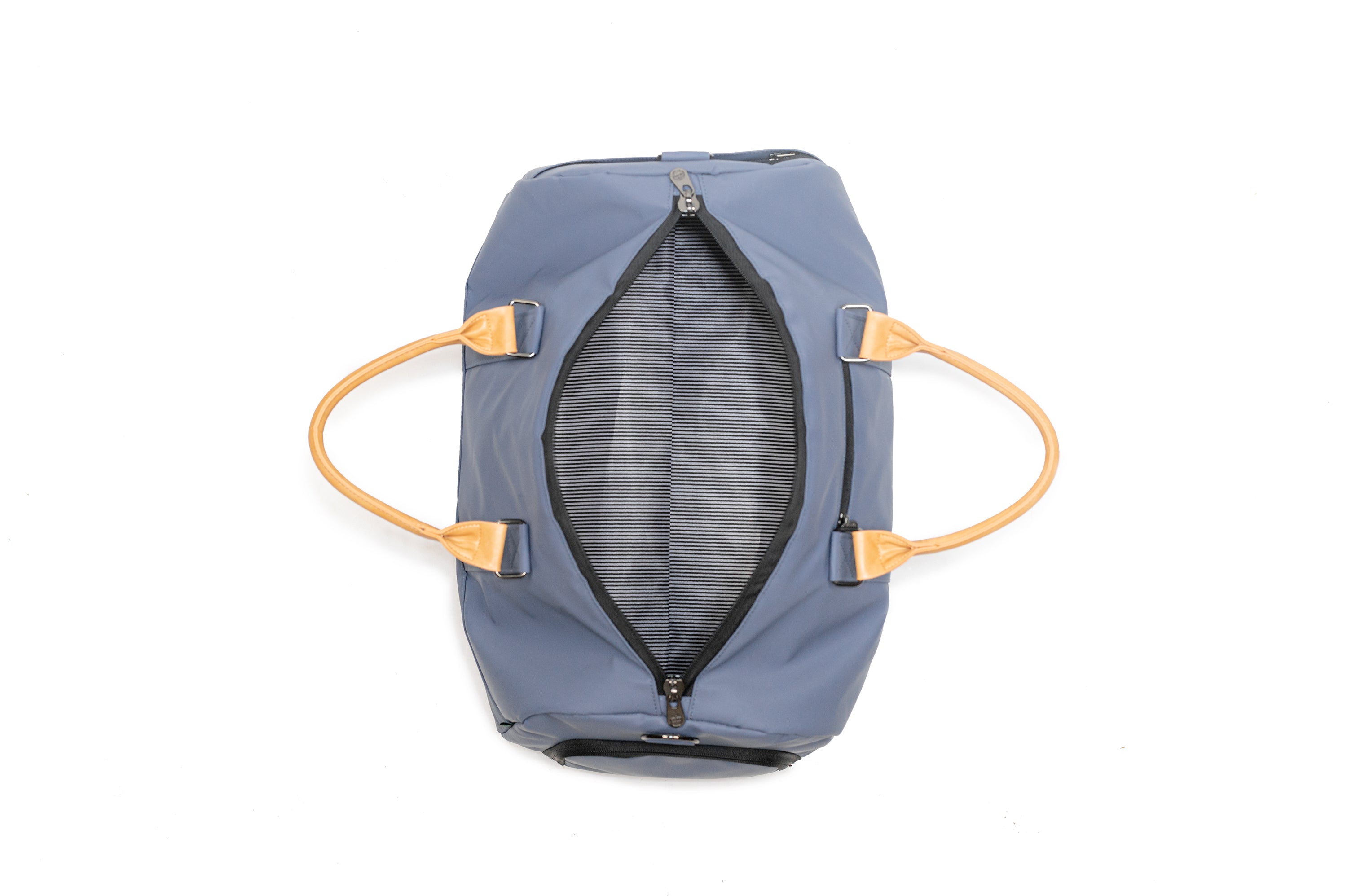 PKG Bishop 42L recycled duffle bag (vintage blue) open top view