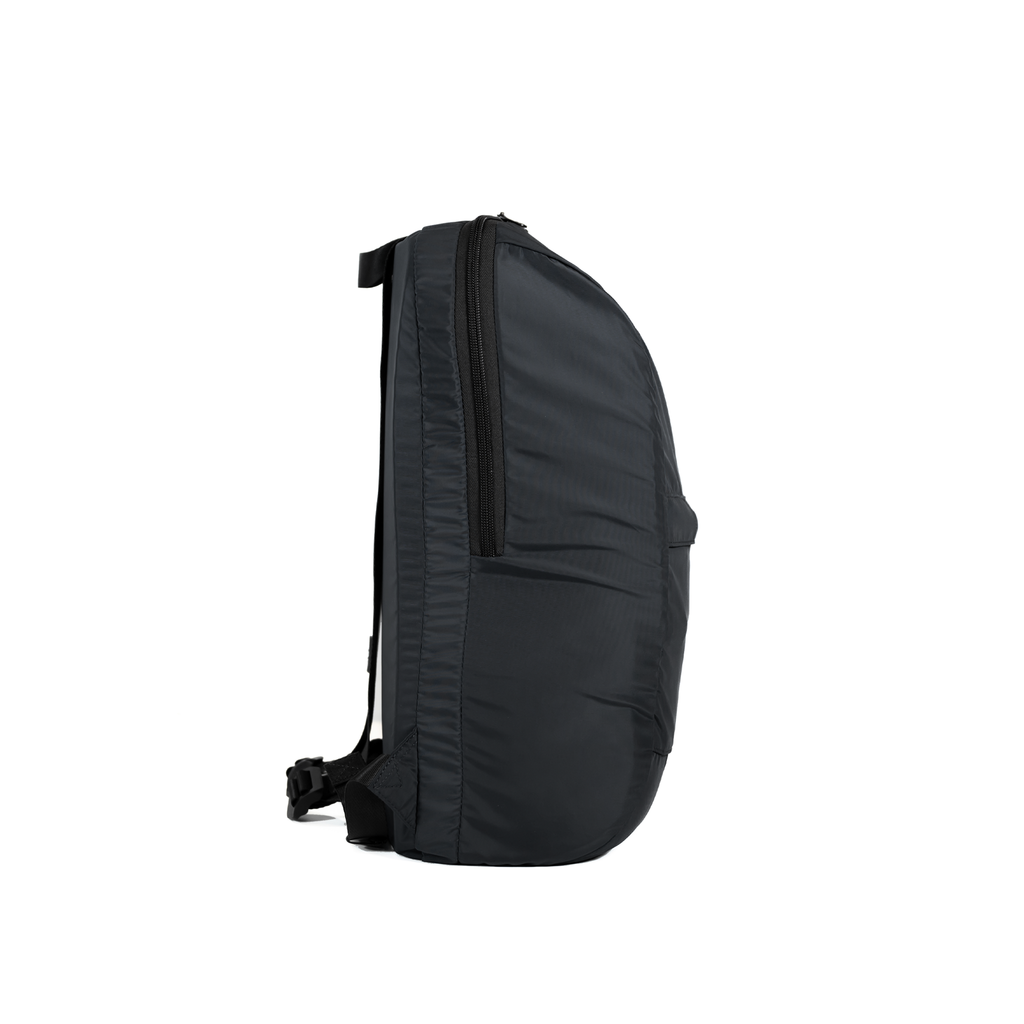 Umiak 28L Recycled Backpack (black) side view