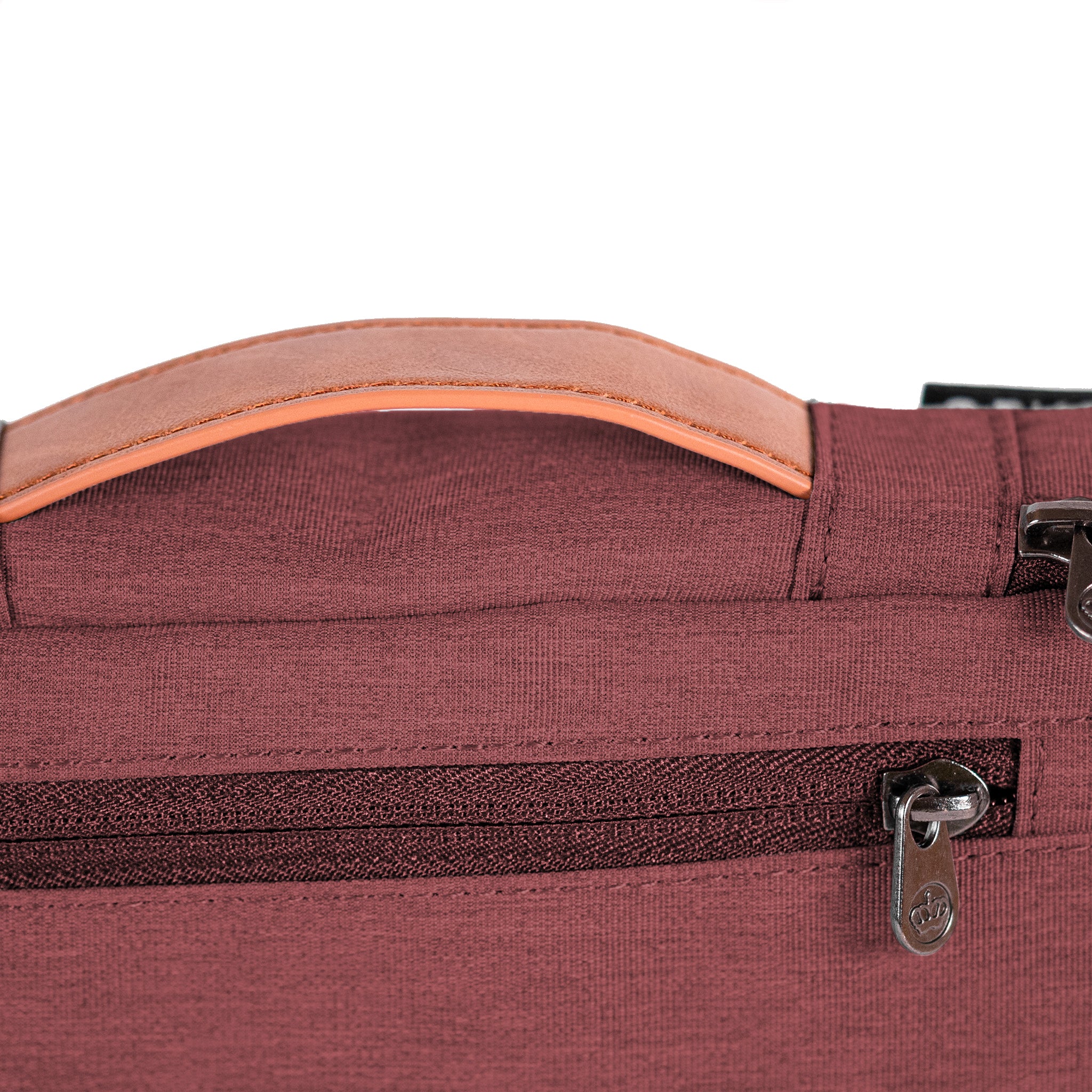 PKG Waterloo Recycled Accessory Cases (2-pack) (rum raisin) detailed view of vegan leather handle and zipper design