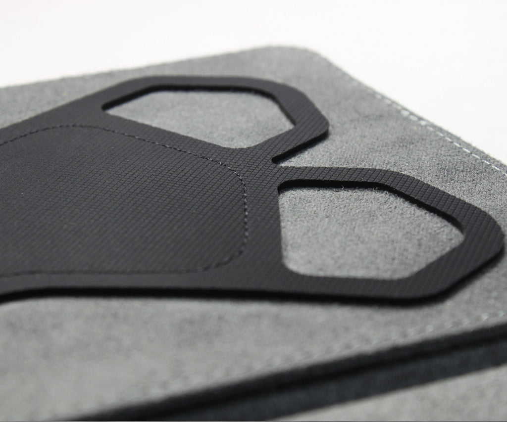 Universal Tablet Folio rubber straps details
