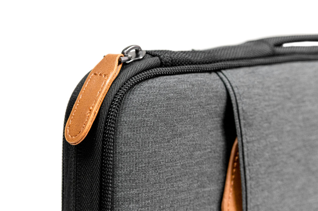 PKG Stuff Recycled Laptop Sleeve (dark grey)  detailed view of material and build quality