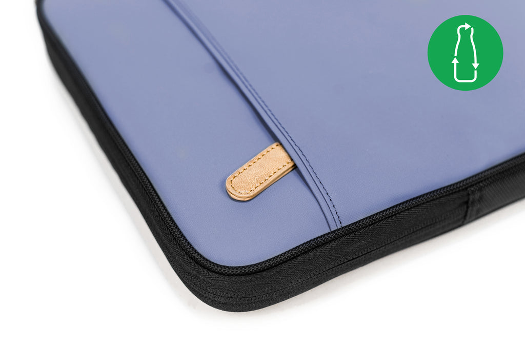 PKG Stuff Recycled Laptop Sleeve (vintage blue) detailed view of material and build quality