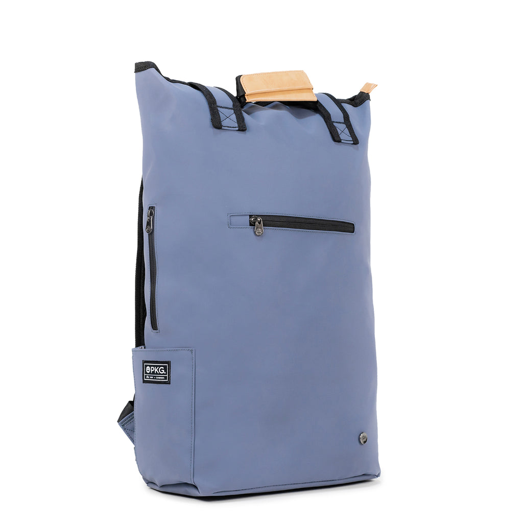 Liberty 23L recycled backpack (vintage blue) – your go-to for work, gym, beach, and more. Crafted from weather-resistant recycled polyester, this compact and sustainable backpack elevates your Monday-Sunday style