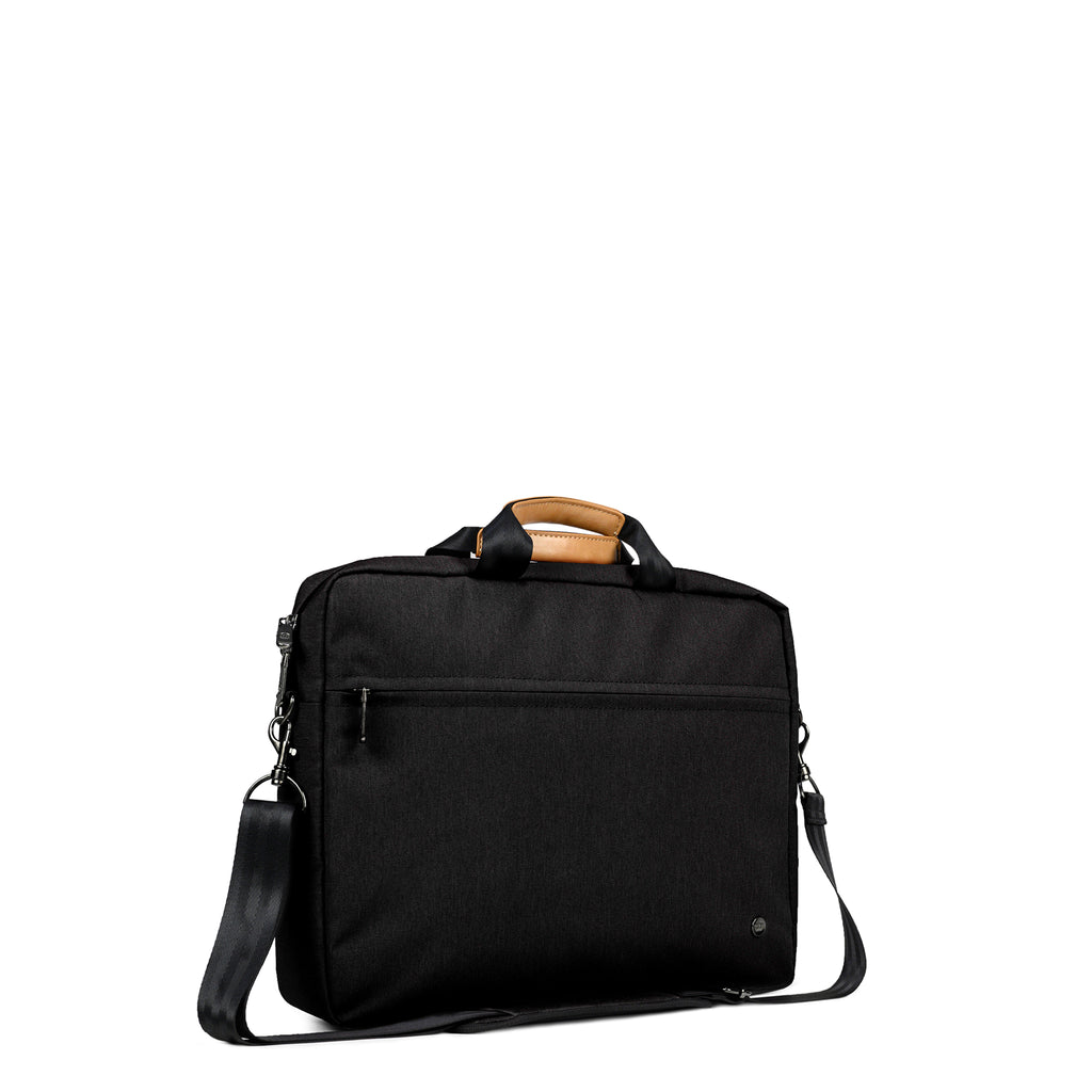 PKG Spadina 10L Messenger Bag (black) – your perfect daily commuter. Featuring a 16" laptop compartment, internal organization, stay organized and professional with this well-designed messenger for men and women