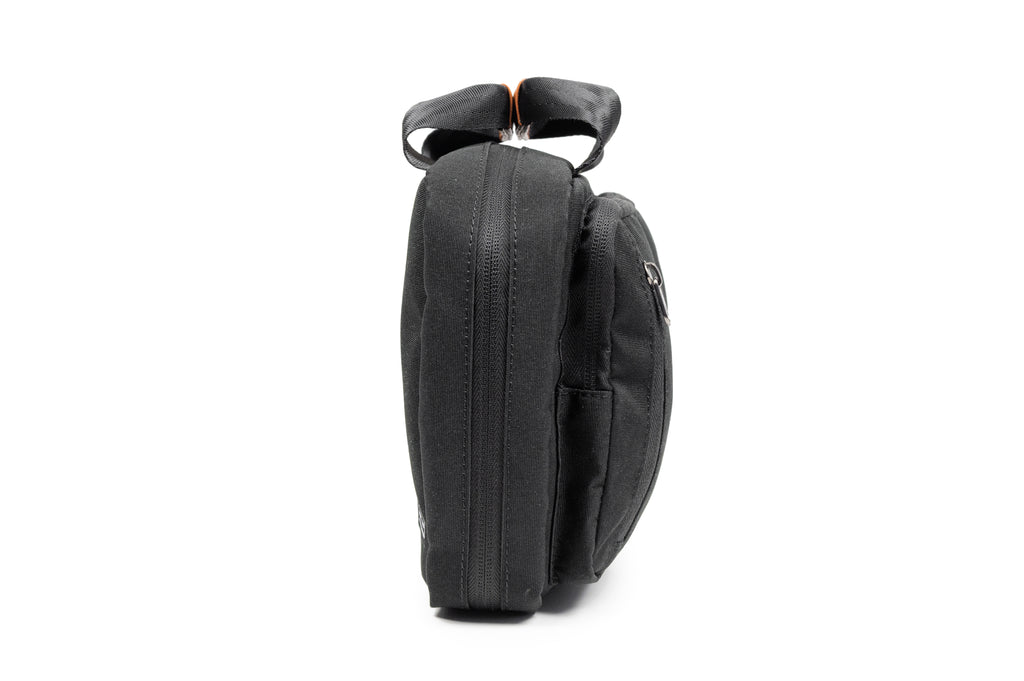 PKG Simcoe accessory bag (black) side view