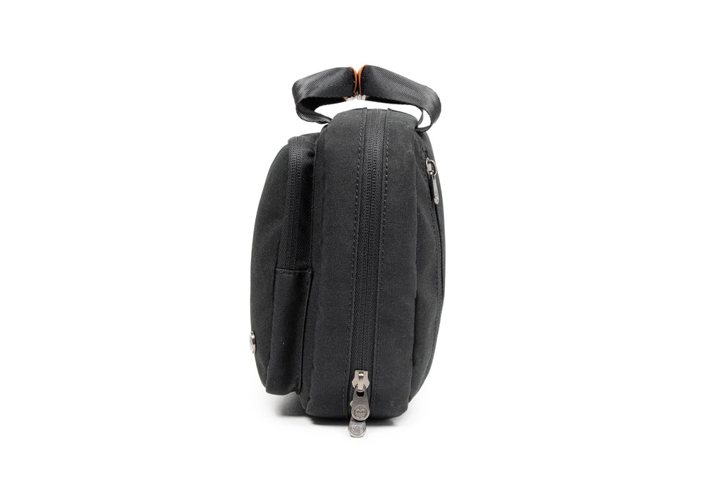PKG Simcoe accessory bag (black) side view