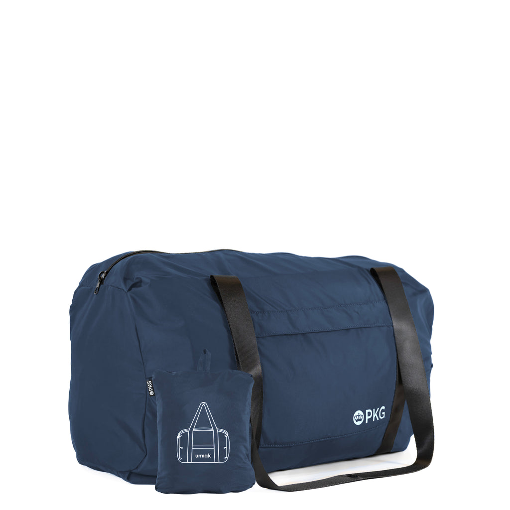 PKG umiak 31L Recycled Duffel (navy), your eco-friendly everyday travel companion. Built with 100% recycled, water-resistant, and tear-resistant material. Antimicrobial, odor-resistant, and exceptionally durable with reinforced seams