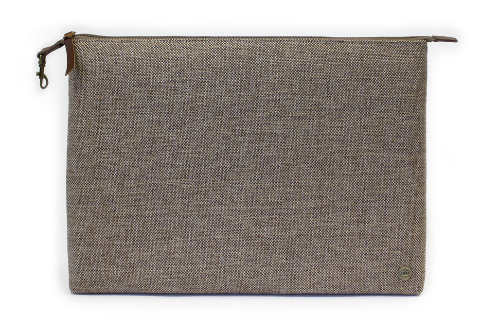 PKG Slouch sleeve (tweed) front view